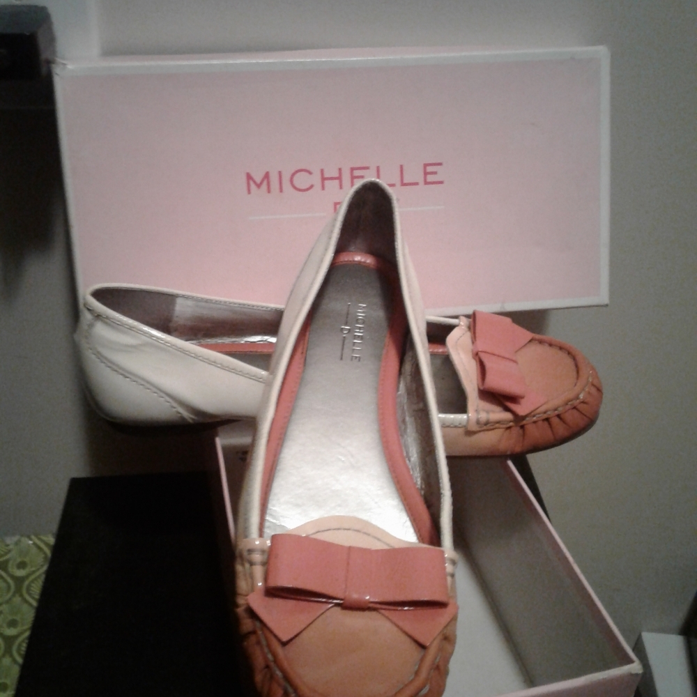Shoes - Picture 2 of 3